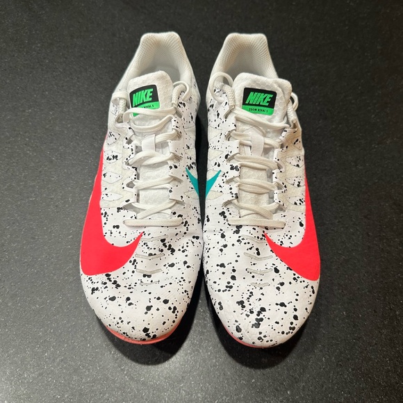 Nike Air Zoom Rival S 9 spikes ‘Paint splatter white crimson jade’